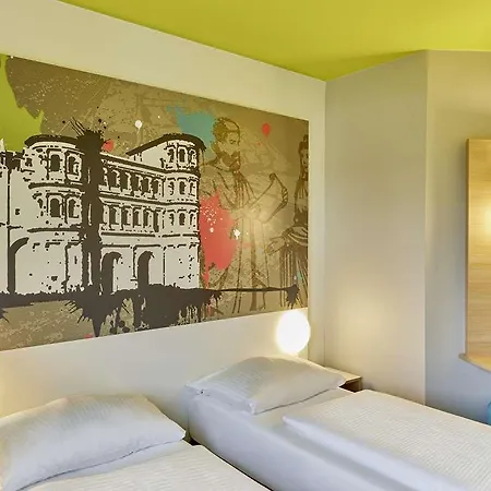 B&B Hotel Trier 호텔 *