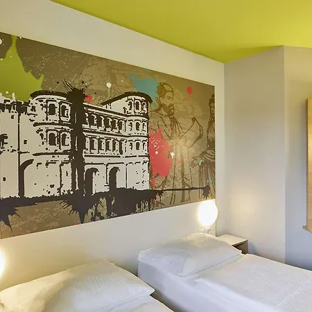 Отель B&B Hotel Trier *